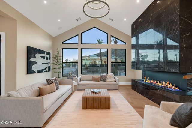 6340 E SAGE Drive, Paradise Valley, AZ 85253