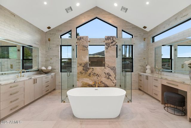 6340 E SAGE Drive, Paradise Valley, AZ 85253