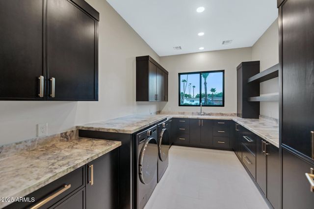 6340 E SAGE Drive, Paradise Valley, AZ 85253