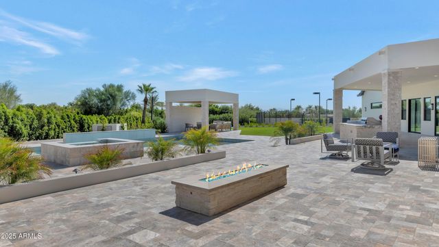 6340 E SAGE Drive, Paradise Valley, AZ 85253