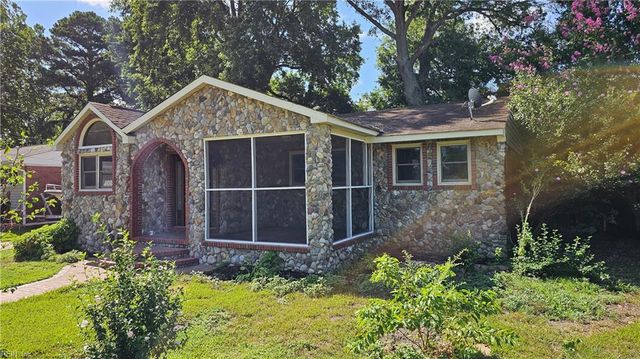 631 McLean ST, Portsmouth, VA 23701