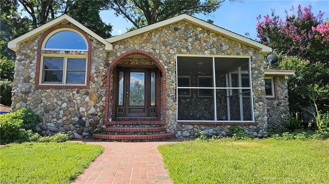 631 McLean ST, Portsmouth, VA 23701