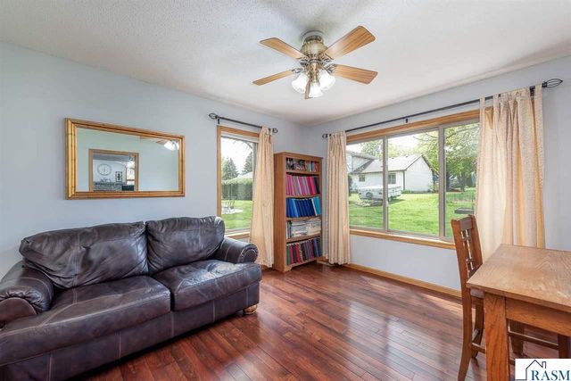 305 Chancery Lane, Mankato, MN 56001