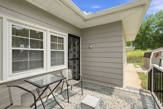 18104 Route 84 N, East Moline, IL 61244