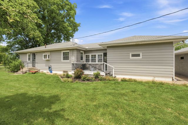 18104 Route 84 N, East Moline, IL 61244