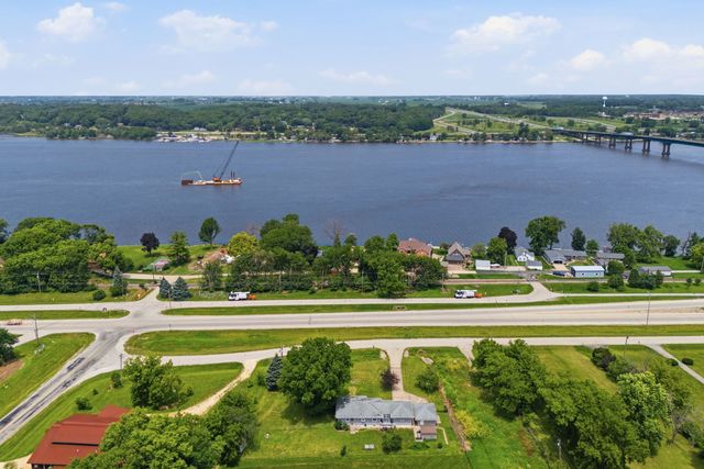18104 Route 84 N, East Moline, IL 61244