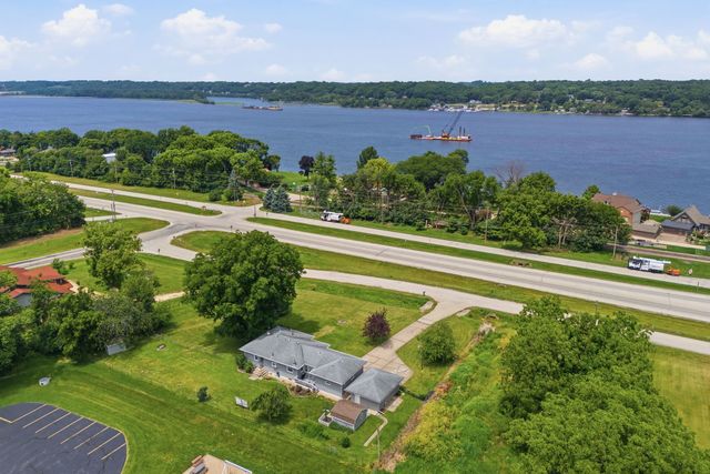 18104 Route 84 N, East Moline, IL 61244