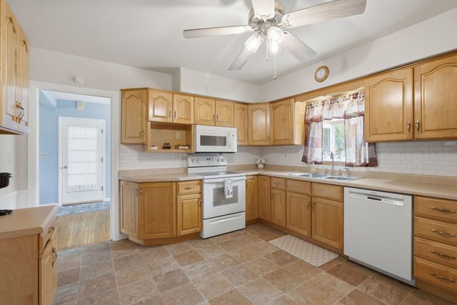 18104 Route 84 N, East Moline, IL 61244