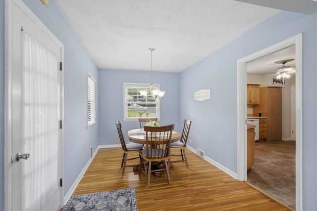 18104 Route 84 N, East Moline, IL 61244