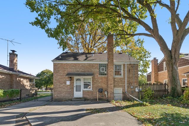 8846 Austin Avenue, Morton Grove, IL 60053