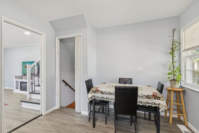 8846 Austin Avenue, Morton Grove, IL 60053