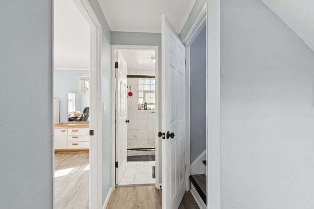 8846 Austin Avenue, Morton Grove, IL 60053