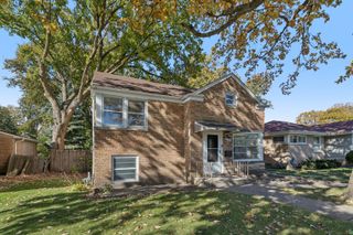 8846 Austin Avenue, Morton Grove, IL 60053
