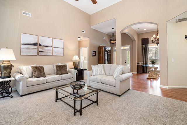 6015 Warner Ct, Spring Hill, TN 37174