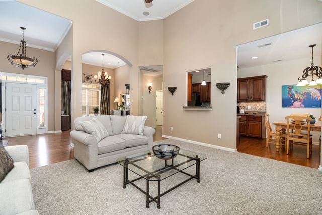 6015 Warner Ct, Spring Hill, TN 37174