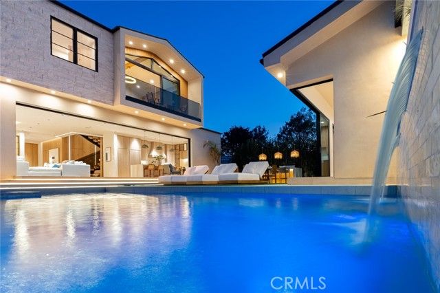 12247 Addison, Valley Village, CA 91607