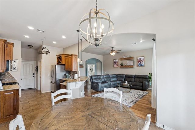 10608 NW 18th Street, Yukon, OK 73099