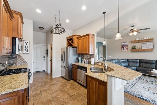 10608 NW 18th Street, Yukon, OK 73099