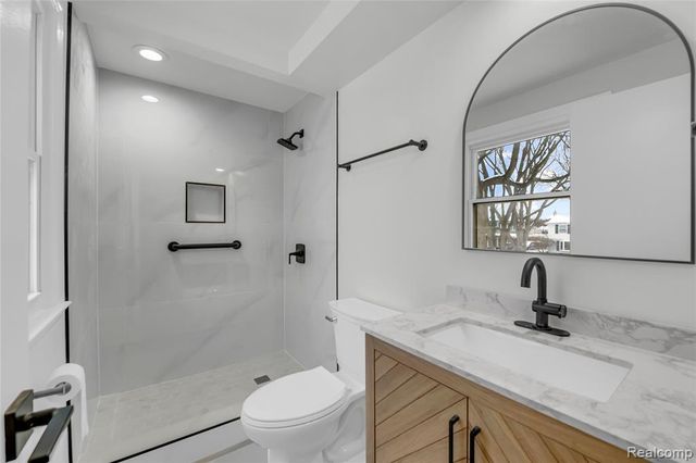 30120 Spring River Drive, Southfield, MI 48076