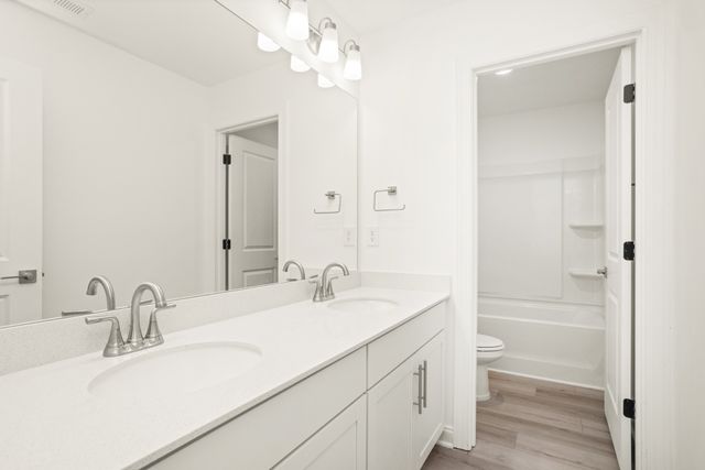 1553 Oak Springs Drive, Columbia, TN 38401