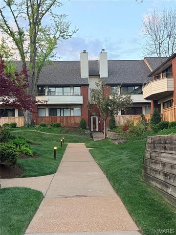5575 Waterman Boulevard B, St Louis, MO 63112