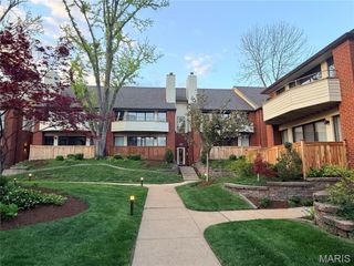 5575 Waterman Boulevard B, St Louis, MO 63112