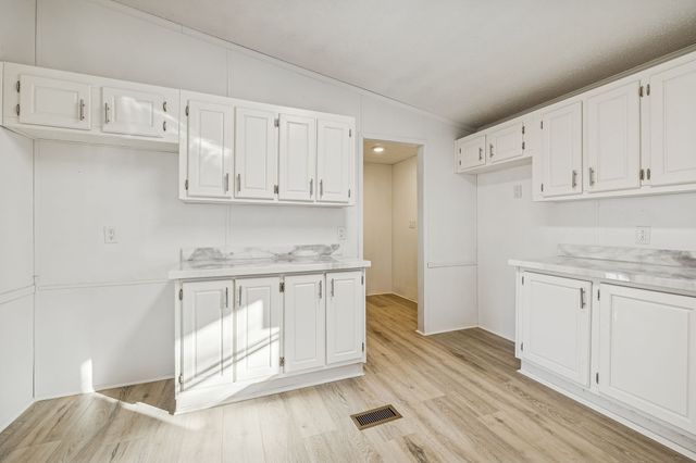 145 Milk Barn Ln, Cookeville, TN 38506