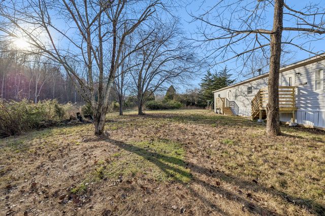 145 Milk Barn Ln, Cookeville, TN 38506