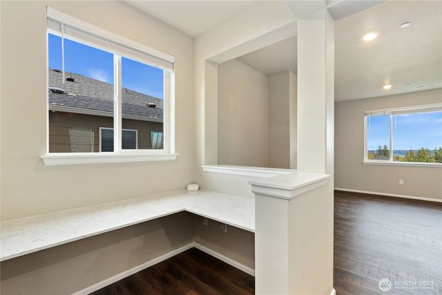 1002 Timberline Avenue, Bremerton, WA 98312