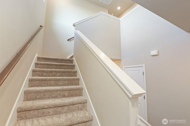 1002 Timberline Avenue, Bremerton, WA 98312