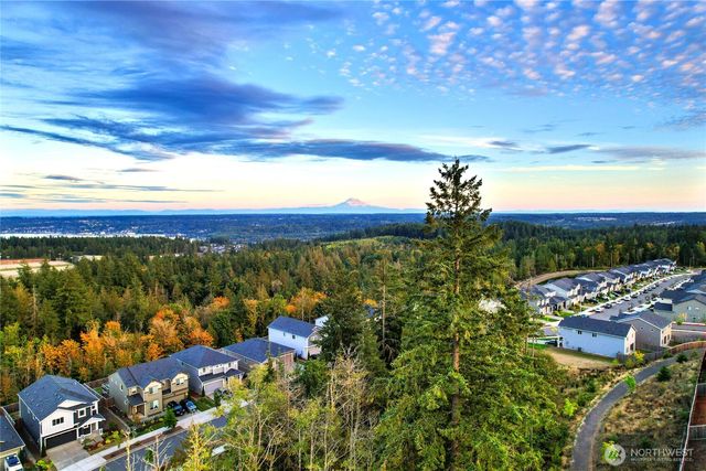 1002 Timberline Avenue, Bremerton, WA 98312