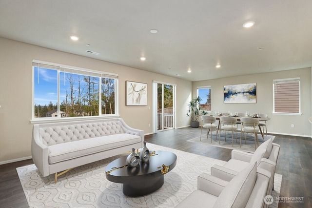 1002 Timberline Avenue, Bremerton, WA 98312