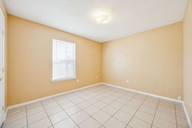 2503 Gerry Way Street, Lancaster, TX 75134