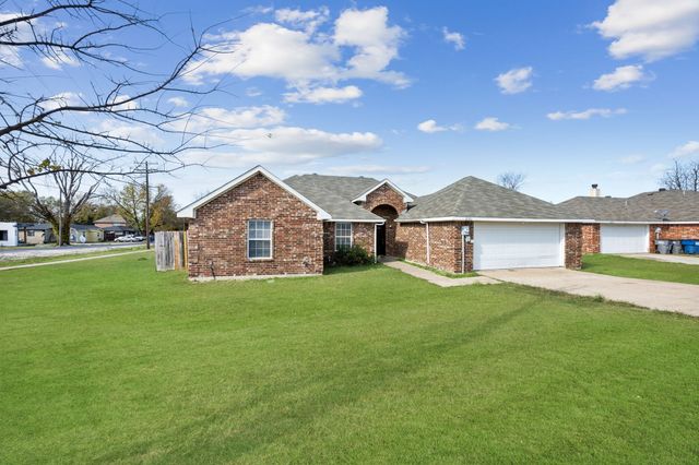 2503 Gerry Way Street, Lancaster, TX 75134