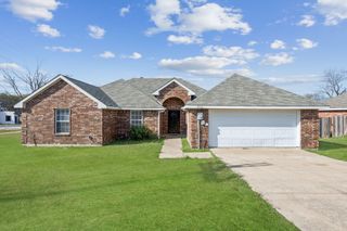 2503 Gerry Way Street, Lancaster, TX 75134