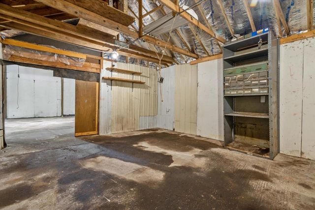 1525 County Highway A, West Bend, WI 53090