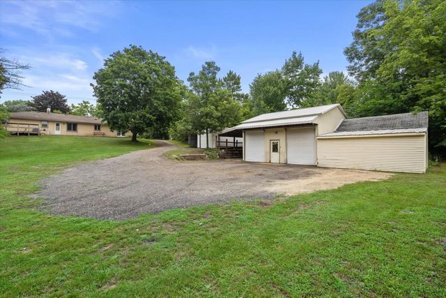 1525 County Highway A, West Bend, WI 53090
