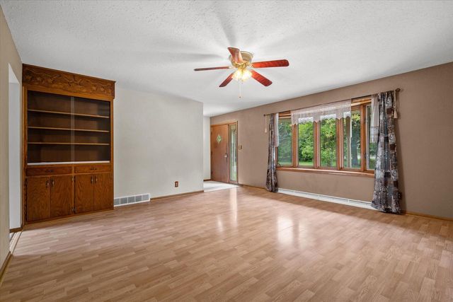 1525 County Highway A, West Bend, WI 53090