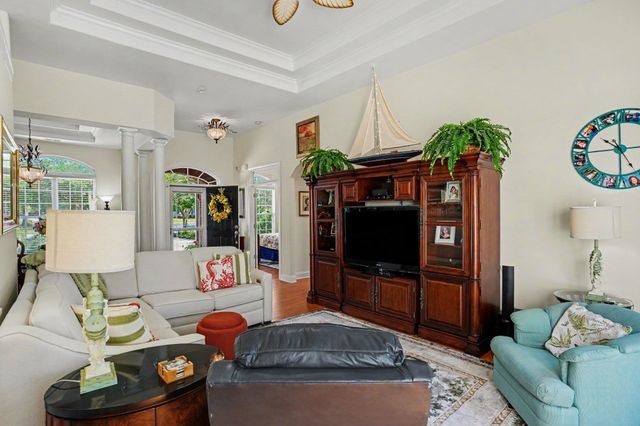 237 Saint Davids Ave., Myrtle Beach, SC 29588