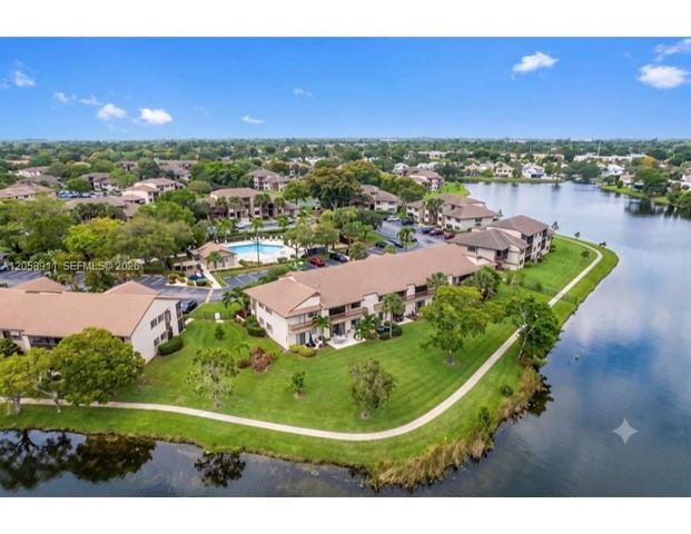 9814 Nob Hill Ct 9814, Sunrise, FL 33351