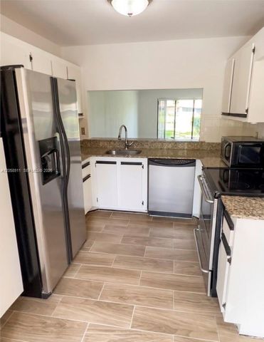 9814 Nob Hill Ct 9814, Sunrise, FL 33351