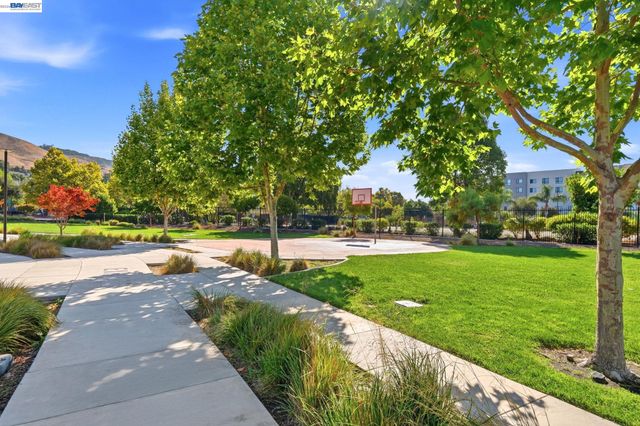 29226 Hub Lane, Hayward, CA 94544