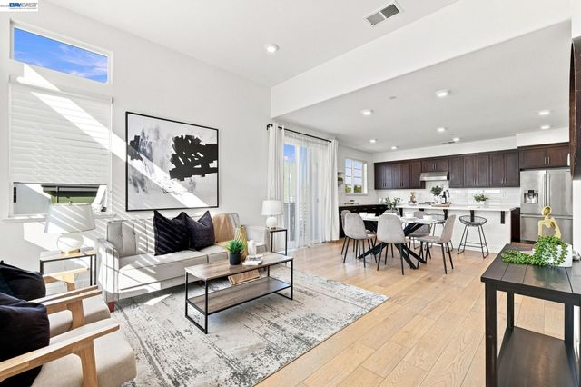 29226 Hub Lane, Hayward, CA 94544