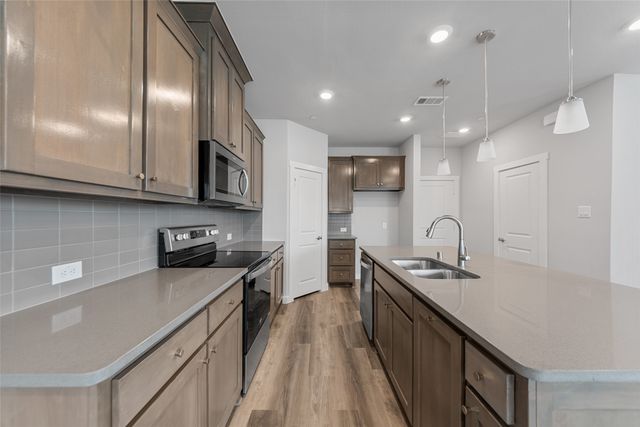 800 Emerling, Mckinney, TX 75069