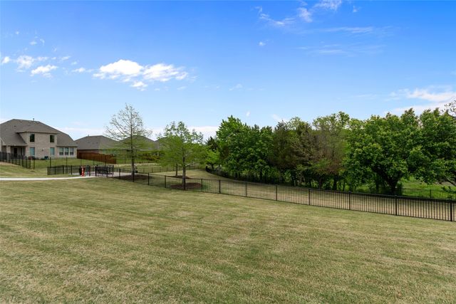 800 Emerling, Mckinney, TX 75069