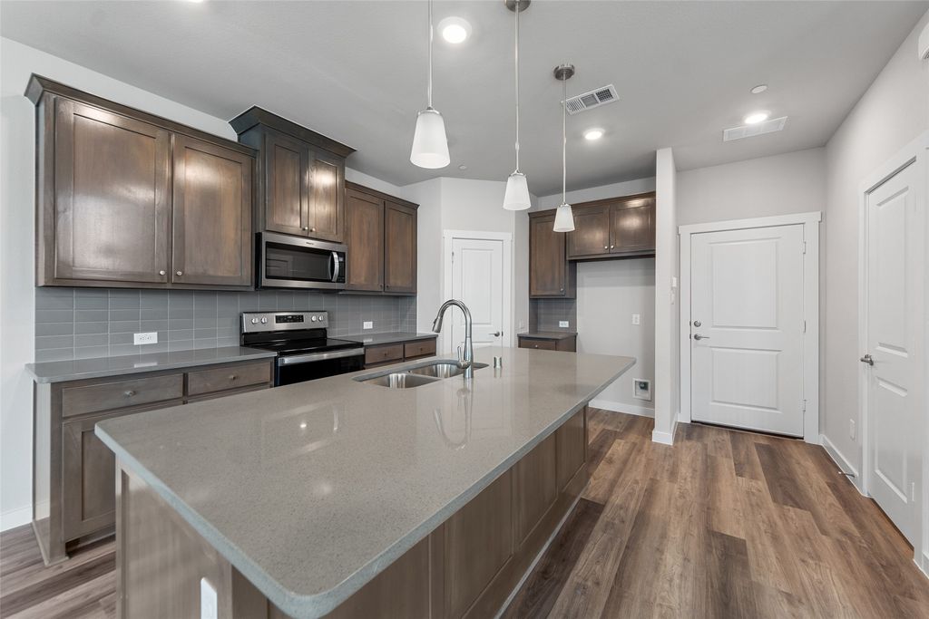 800 Emerling, Mckinney, TX 75069