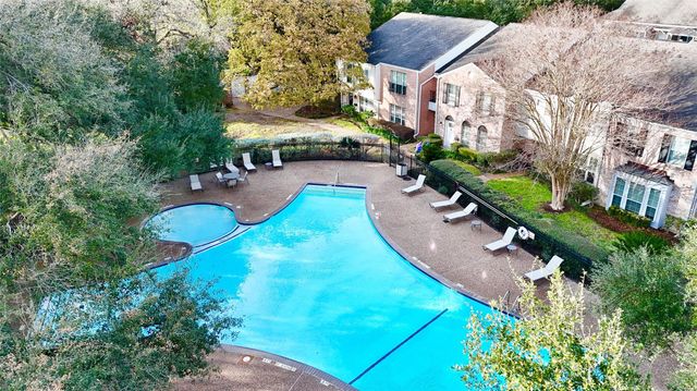 806 Wax Myrtle Lane, Houston, TX 77079