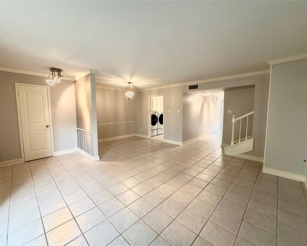 806 Wax Myrtle Lane, Houston, TX 77079