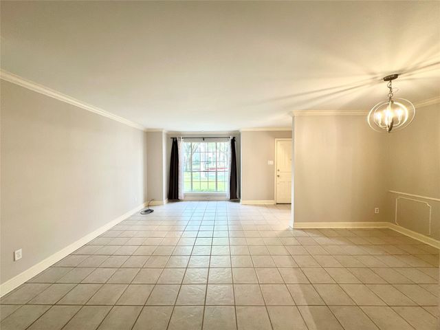 806 Wax Myrtle Lane, Houston, TX 77079