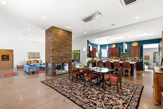 1858 Palacio Lane, Santa Fe, NM 87505